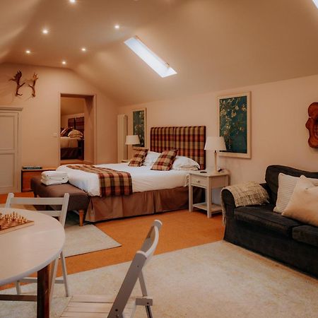 Swinton Bivouac Villa Машам Екстериор снимка