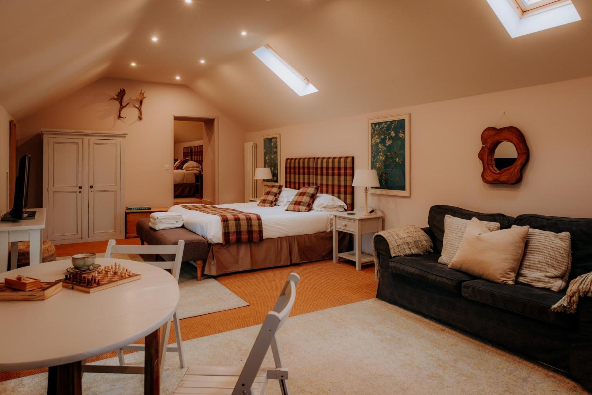 Swinton Bivouac Villa Машам Екстериор снимка