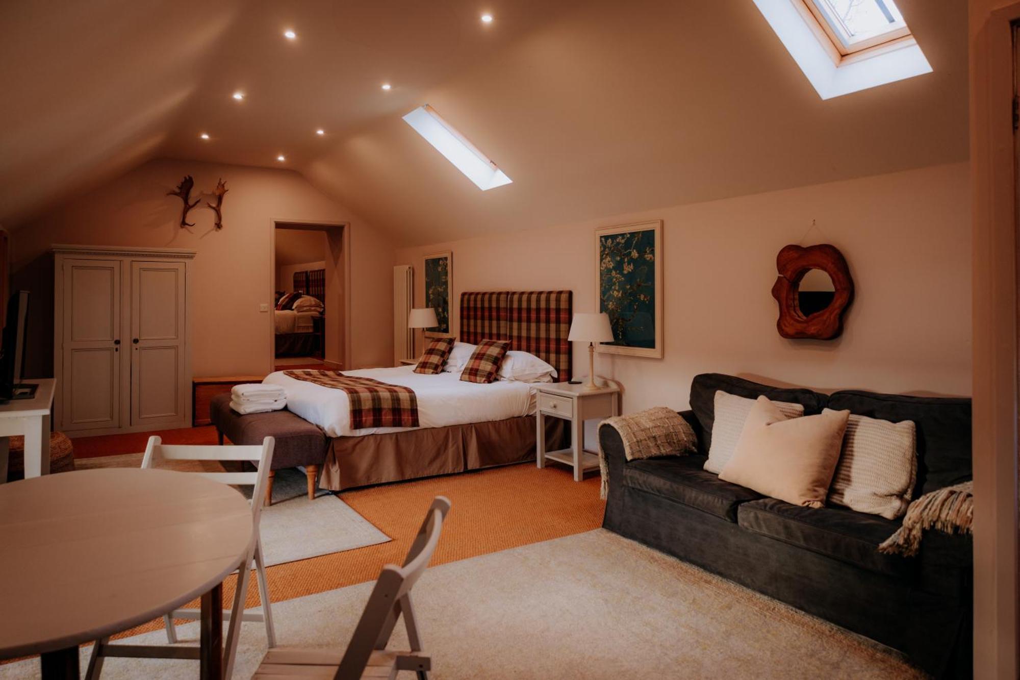 Swinton Bivouac Villa Машам Екстериор снимка